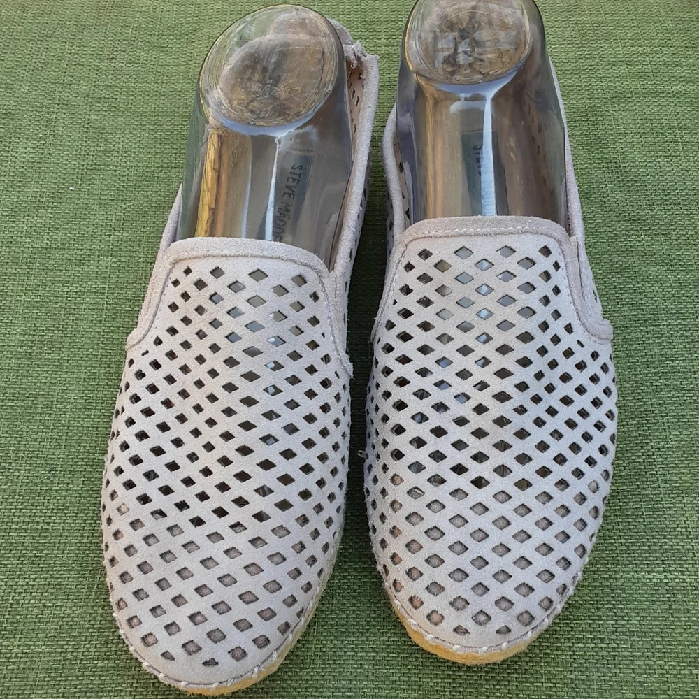STEVE MADDEN Persy Perforated Espadrille Loafers Size 8.5.